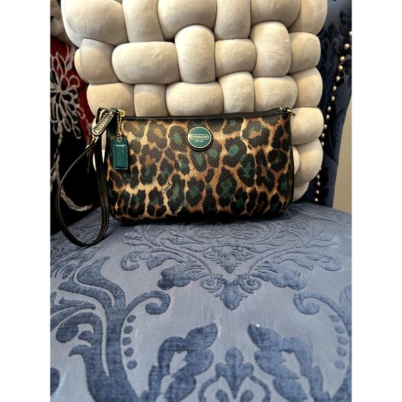 Coach Teal Blue Green Ocelot Leopard Print Wristlet - Picture 1 of 5
